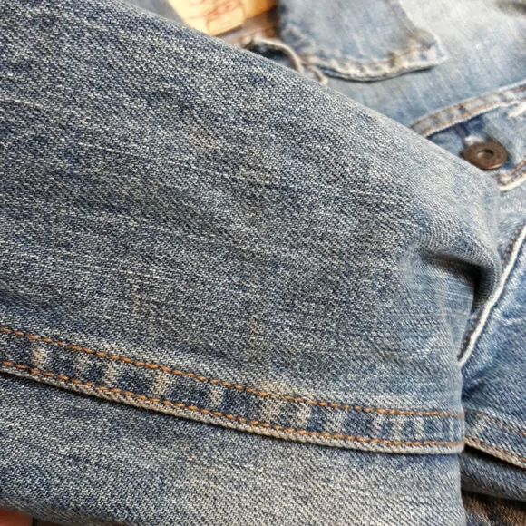 Levis Lilo Stitch Jean Jacket XS - Picture 16 of 17